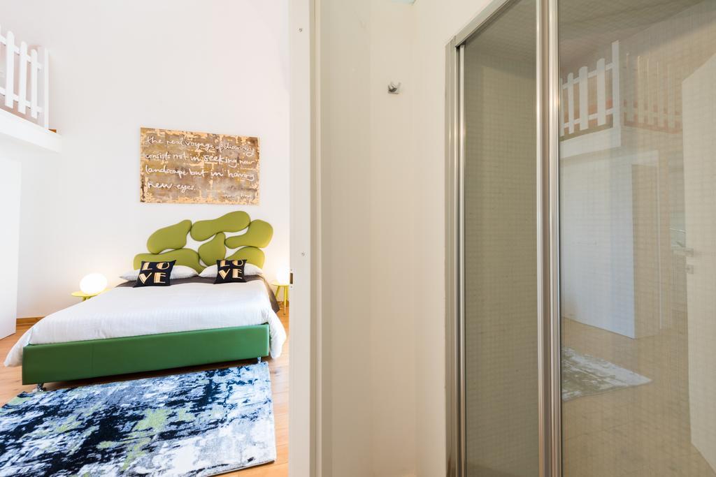 Art Loft M8 Bari City Centre M8Apartments Buitenkant foto